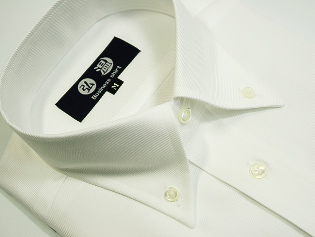 【半袖】LLサイズ 形態安定　ボタンダウン　80番双糸　カルゼ織り白ワイシャツ　高瀬貝ボタン c202bdllsize